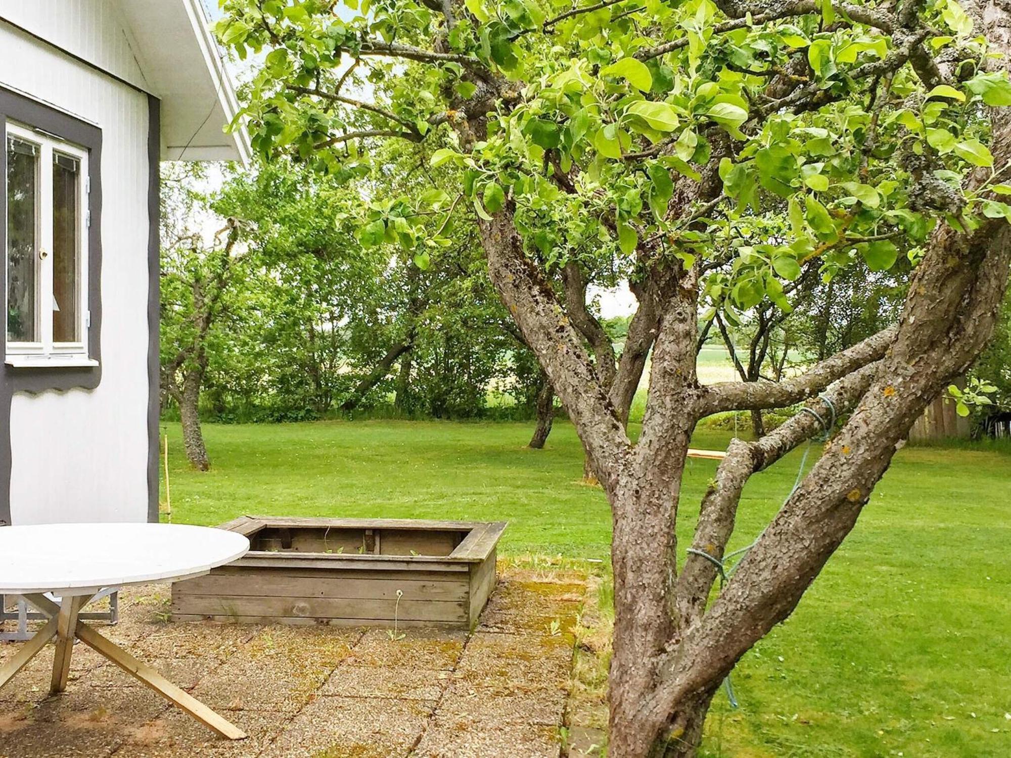7 Person Holiday Home In Vara Esterno foto