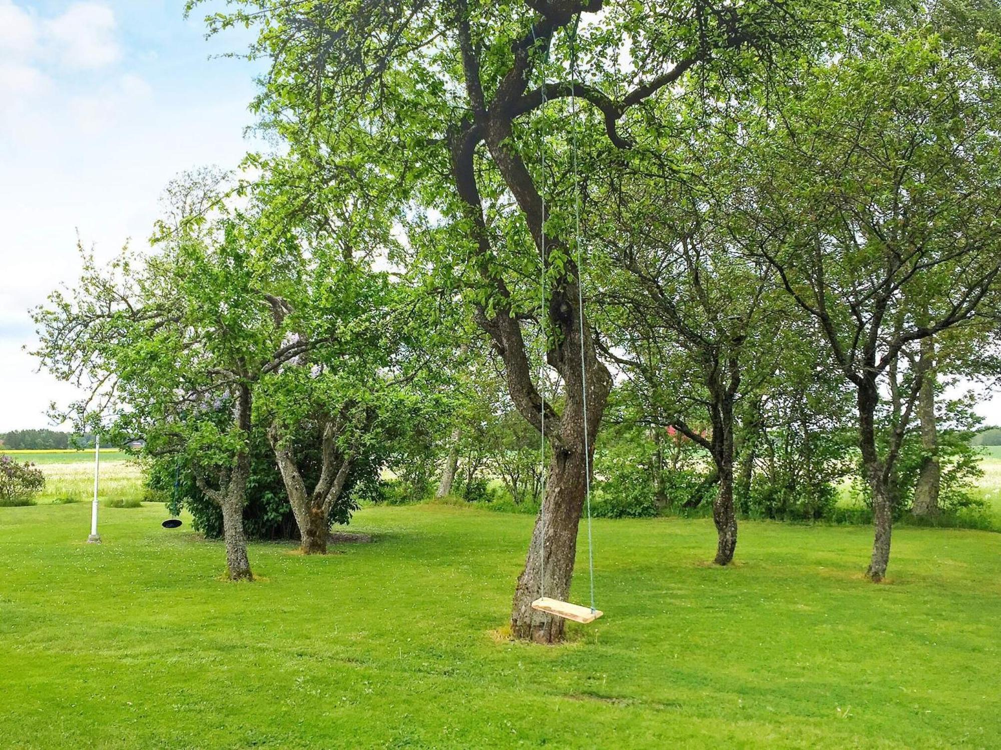 7 Person Holiday Home In Vara Esterno foto