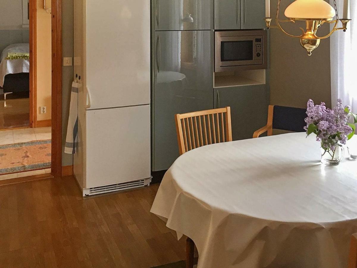 7 Person Holiday Home In Vara Esterno foto